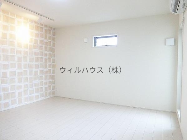 居室・リビング　広々としたお部屋です！