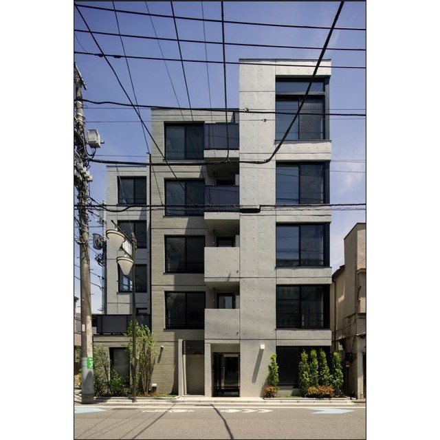 建物外観　外観は落ち着いています