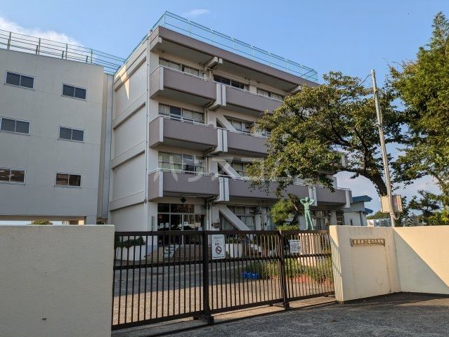 小学校　市川市立北方小学校（小学校）まで448m