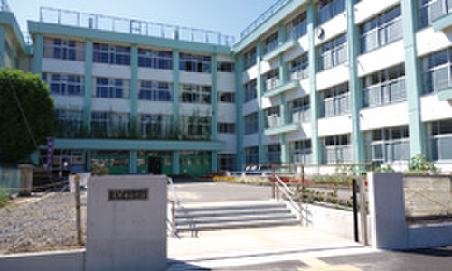 小学校　仙台市立大野田小学校（小学校）まで1000m
