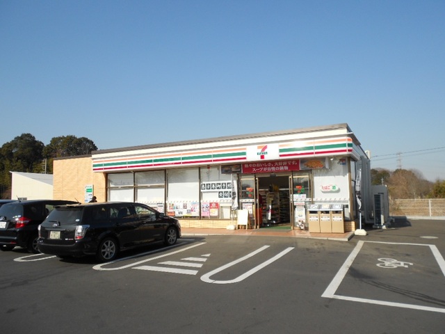 コンビニ　セブンイレブン鶴ヶ島三ツ木店（コンビニ）まで738m