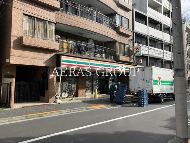 コンビニ　セブン-イレブン 西巣鴨駅前店（コンビニ）まで164m