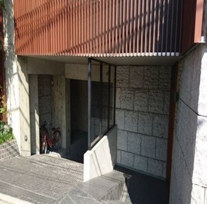 エントランス　ゆとりの広さです