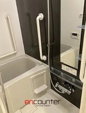 バス・シャワールーム　バス