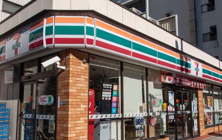 コンビニ　セブンイレブン江東新大橋3丁目店（コンビニ）まで133m