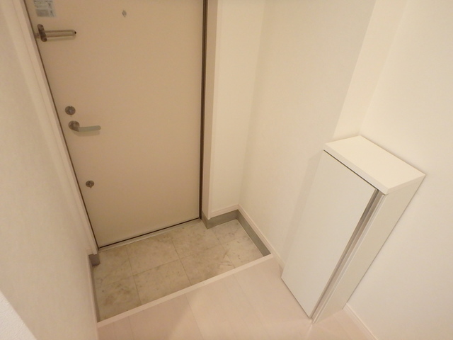 玄関　別部屋参考写真です