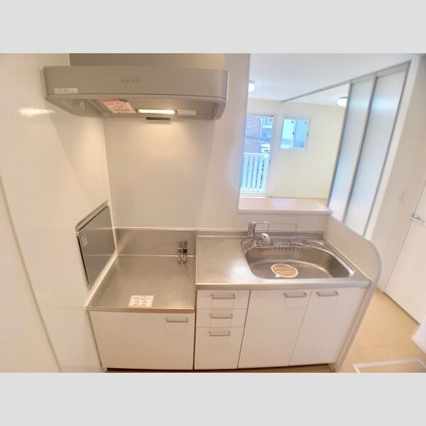 キッチン　大型レンジフード付き　キッチン♪