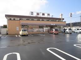 コンビニ　セブンイレブン秋田卸町3丁目店（コンビニ）まで981m