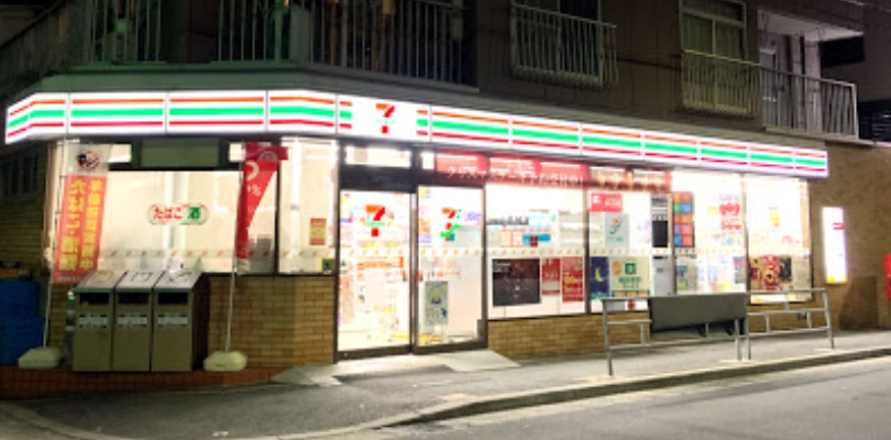 コンビニ　セブンイレブン 大阪十三本町1丁目店（コンビニ）まで356m