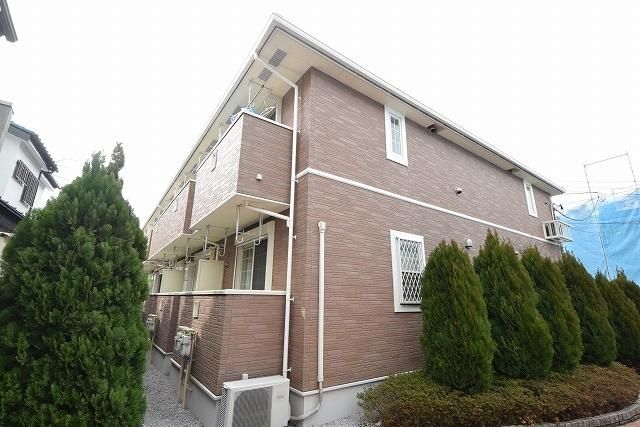 建物外観　★閑静な住宅街の築浅アパートです★