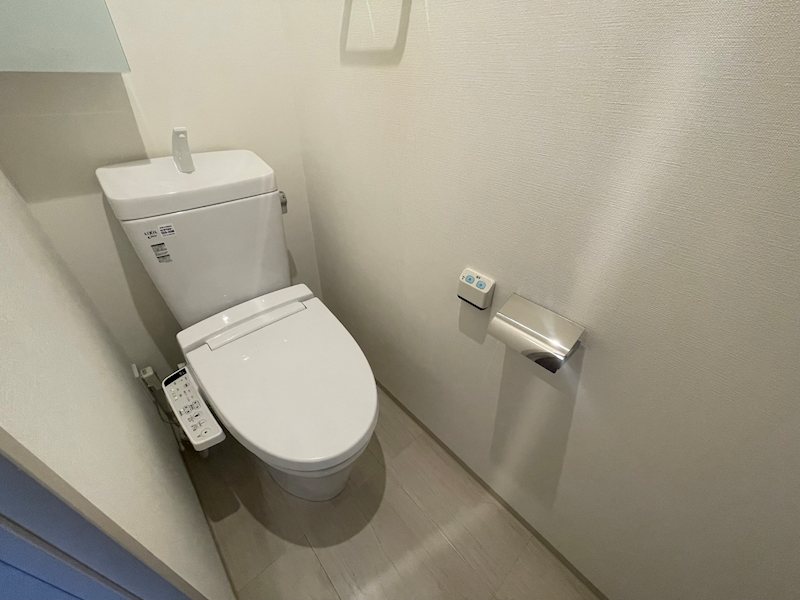 トイレ　同建物、他号室写真参照