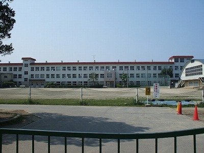 その他　八戸市立小中野小学校（その他）まで450m