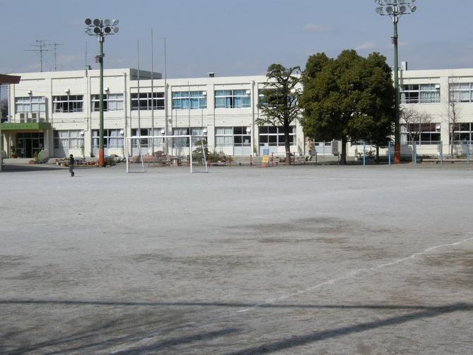 小学校　市川市立 菅野小学校（小学校）まで839m