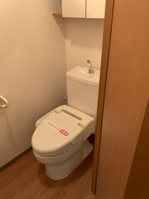 トイレ　シャワー付トイレ