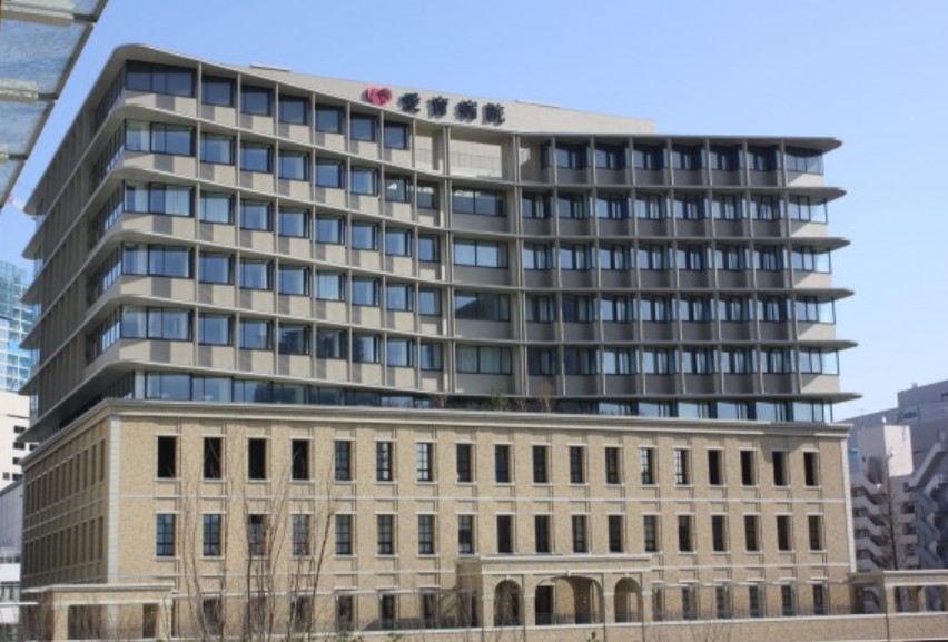 病院　社会福祉法人恩賜財団母子愛育会総合母子保健センター愛育病院（病院）まで360m