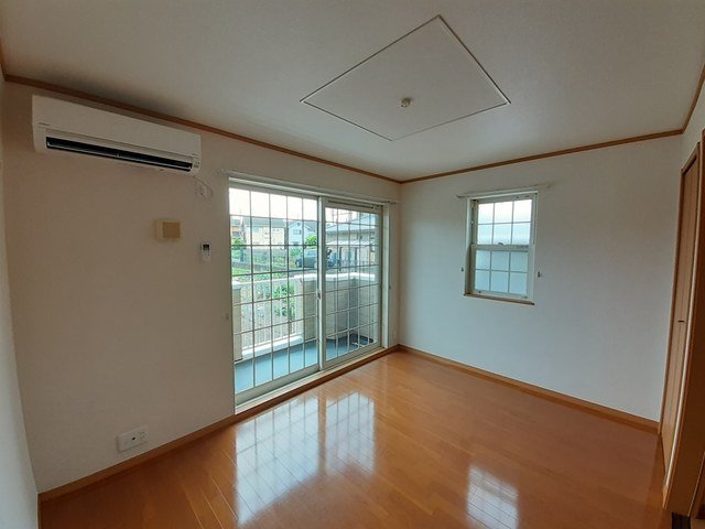 リア フォレスト サガラの内装写真