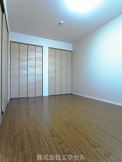 その他部屋・スペース　フローリングの室内です。