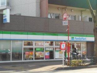 コンビニ　ファミリーマート 杉並阿佐谷中杉通り店（コンビニ）まで195m
