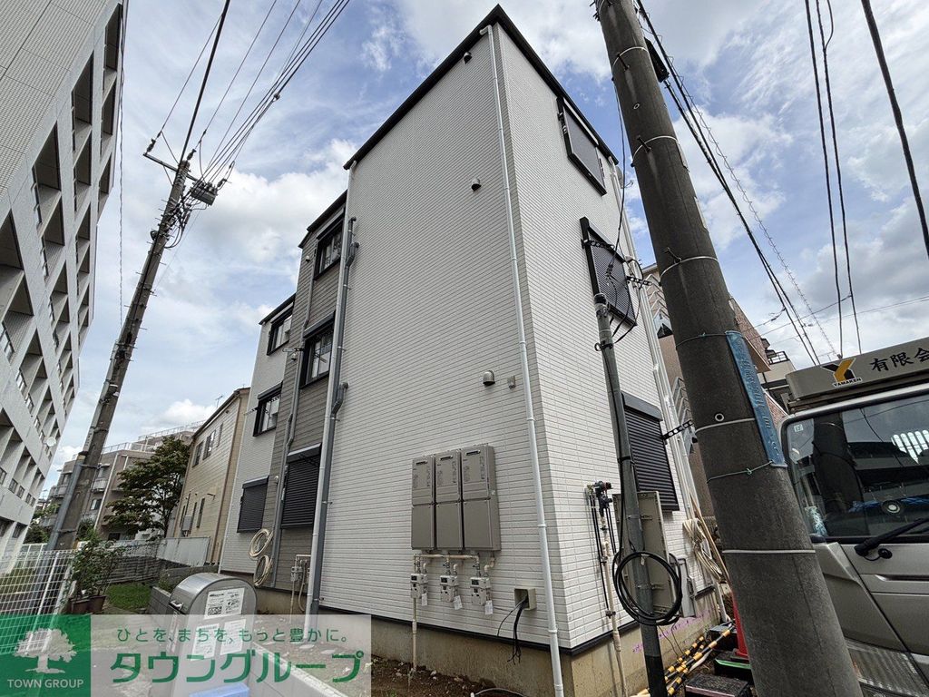 建物外観　★お部屋探しはタウンハウジング稲田堤店まで★