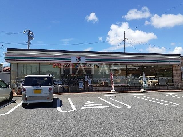 コンビニ　セブン－イレブン　碧南春日町３丁目店（コンビニ）まで300m