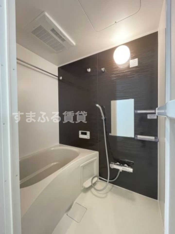 バス・シャワールーム　同仕様　同施工会社　風呂