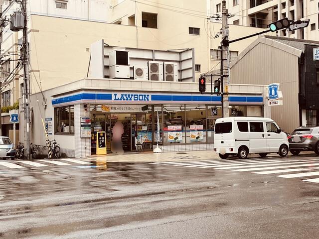コンビニ　ローソン 上町店（コンビニ）まで156m