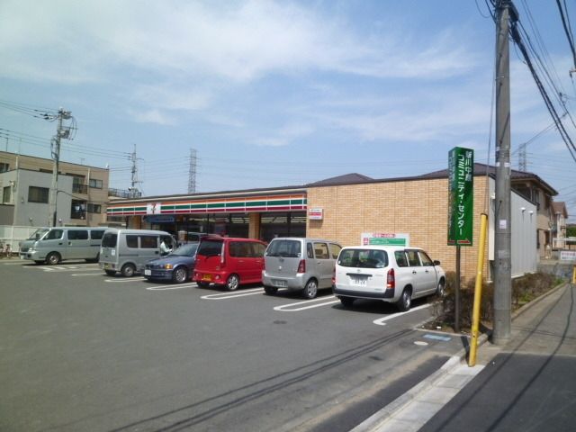 コンビニ　セブンイレブン（コンビニ）まで199m