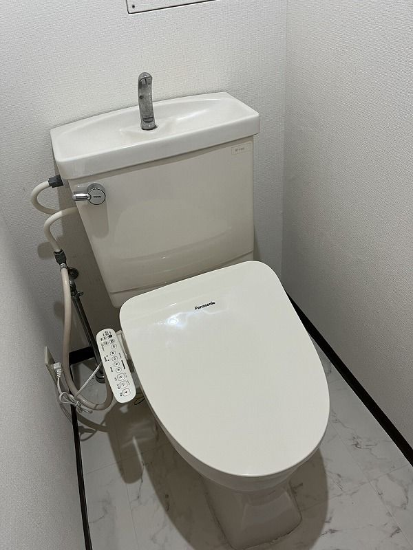 トイレ　トイレもきれいです