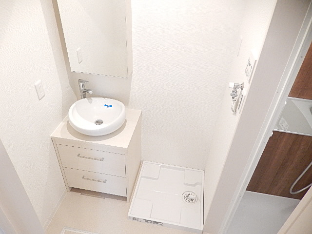 洗面設備　同シリーズの画像参照