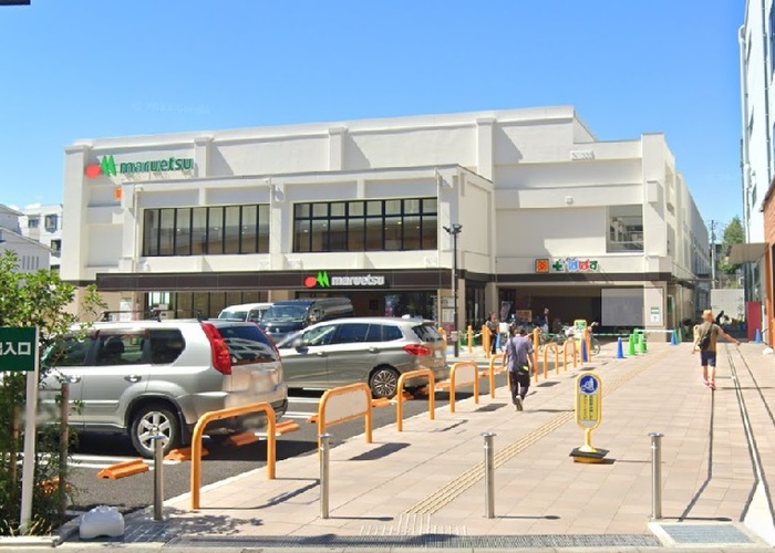 ドラックストア　どらっぐぱぱす板橋南町店（ドラッグストア）まで200m