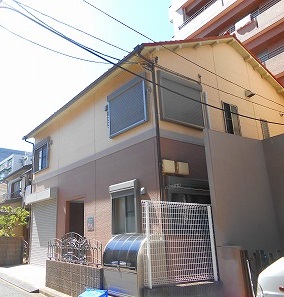 建物外観　２００７年に外観を造り直しました♪