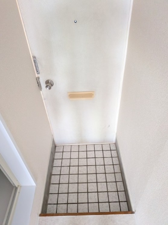 玄関　以下別号室参考写真