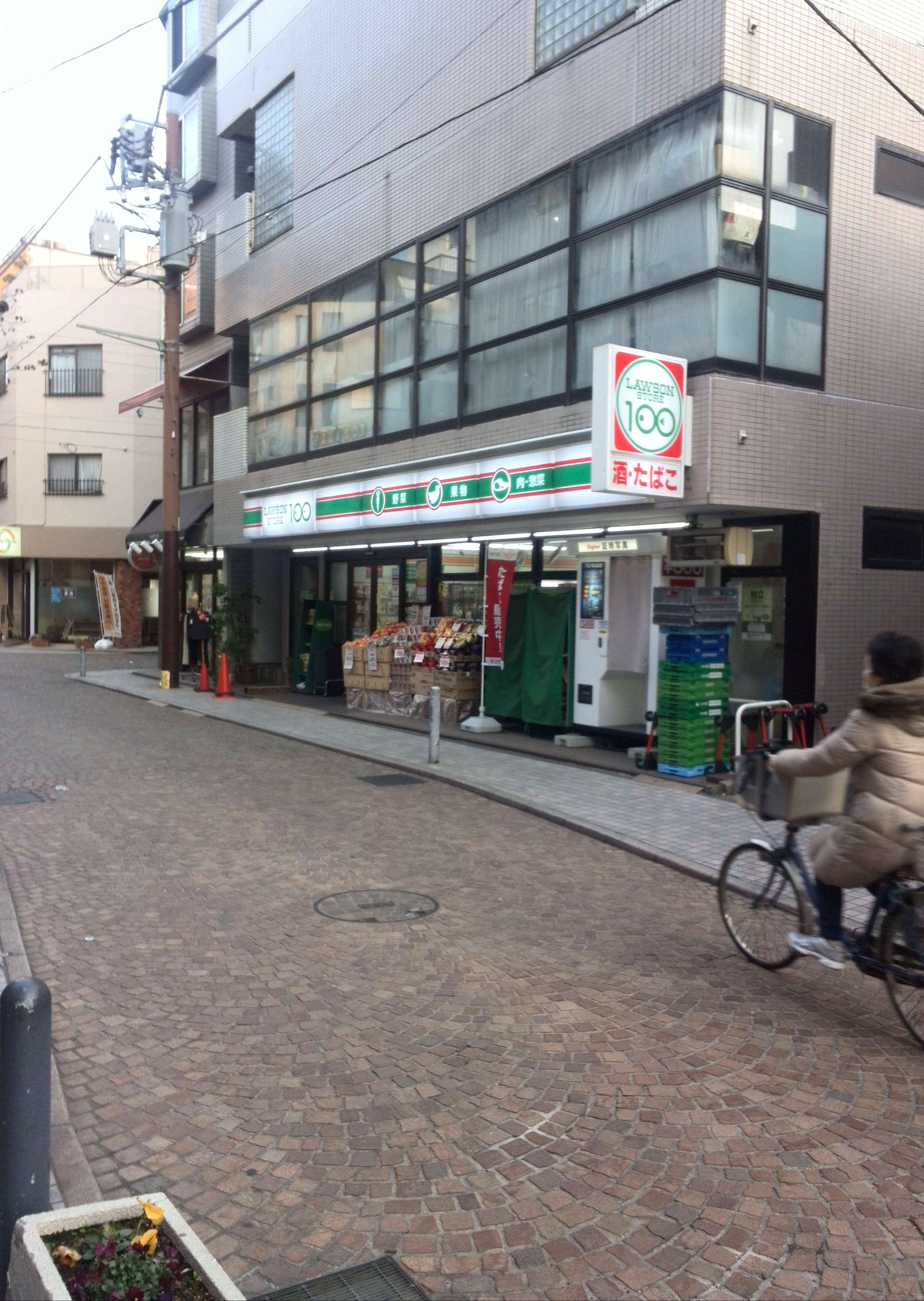 コンビニ　ローソンストア100新丸子西口店（コンビニ）まで60m