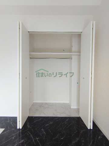 収納　ブライズ東新宿