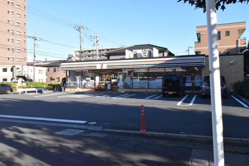 コンビニ　セブンイレブン越谷蒲生茜町店（コンビニ）まで67m
