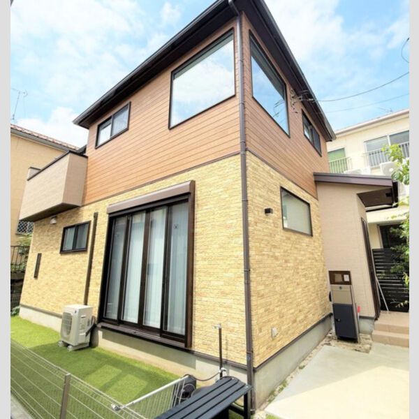本郷町戸建の外観写真