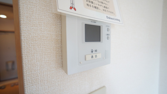 セキュリティ　モニター付きインターホン