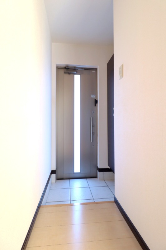 玄関　図面と現状に相違がある場合には現状を優先