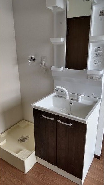 洗面設備　図面と現状に相違がある場合には現状を優先