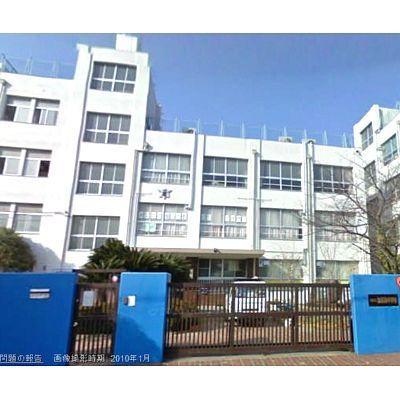 中学校　大阪市立加美南中学校（中学校）まで782m