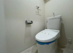 京急本線 京急蒲田駅 徒歩5分 12階建 築36年のトイレ写真