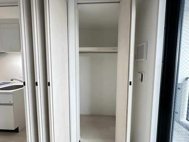 収納　903号室のお部屋。同型タイプです。