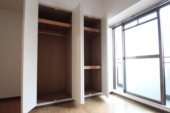 収納　※別部屋の写真です
