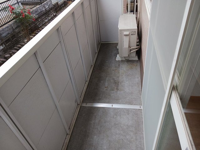 名鉄各務原線 三柿野駅 バス乗車時間：28分 最寄りバス停で下車 徒歩6分 2階建 築34年の内装写真