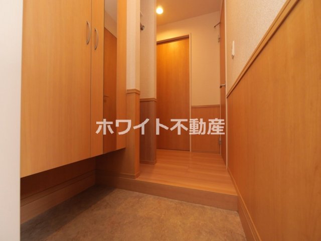 地下鉄千日前線 新深江駅 徒歩7分 3階建 築10年の内装写真