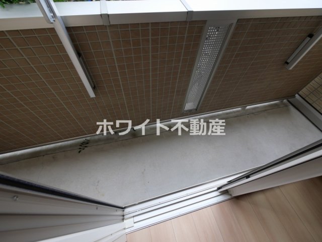 地下鉄千日前線 新深江駅 徒歩7分 3階建 築10年の内装写真