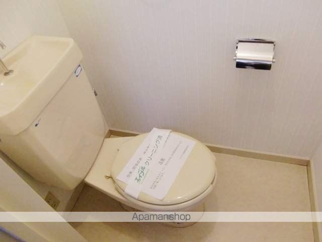 ＪＲ大阪環状線 福島駅 徒歩12分 5階建 築37年のトイレ写真