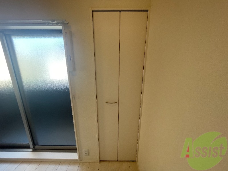 収納　収納スペースはこんな感じで大きさは十分ありますね。