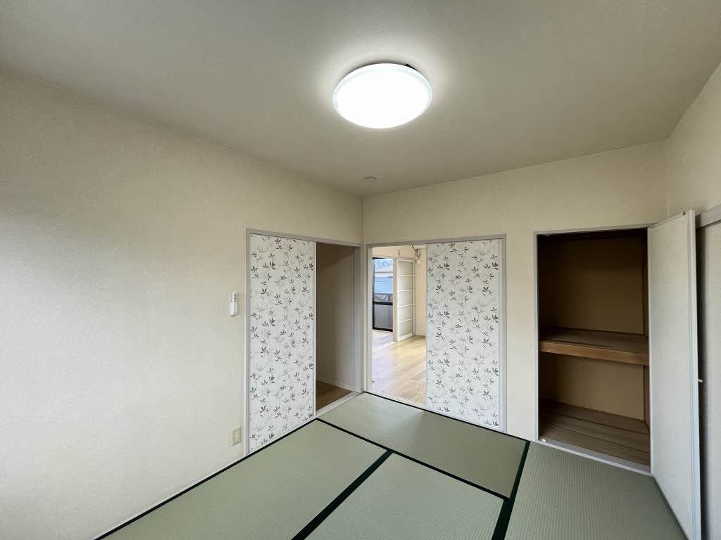 フレグランス飯島の内装写真
