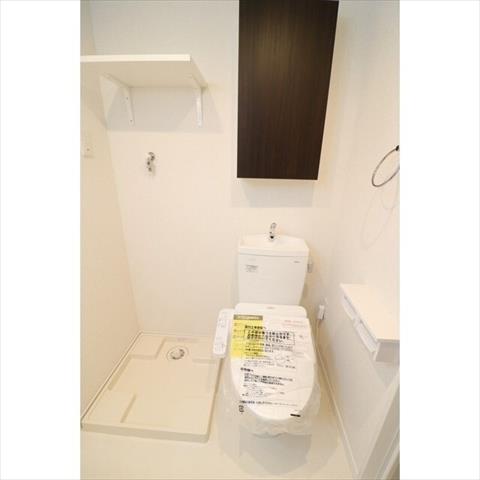 ルミエール横浜のトイレ写真